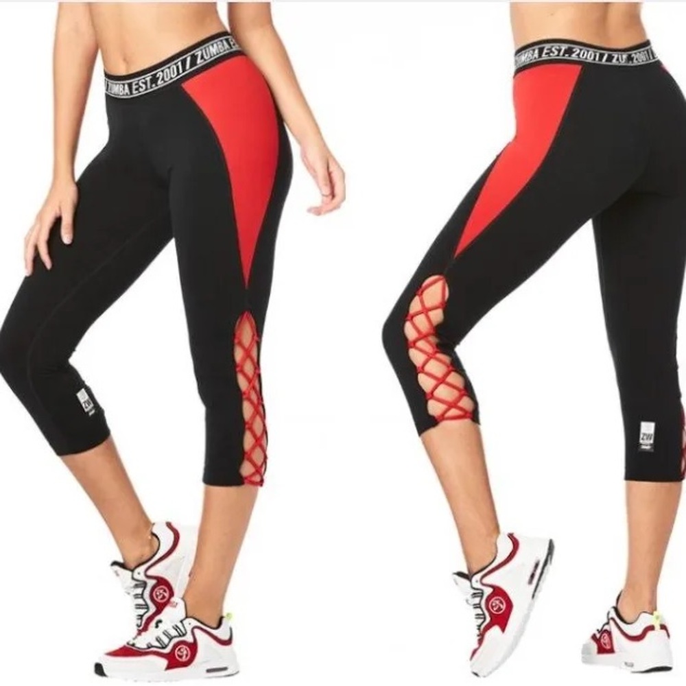 Zumba Black and Red Cropped Leggings